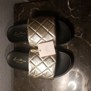 Slip slide  Gold quilted  New
